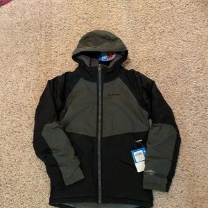 NWT boys size med Columbia jacket.
